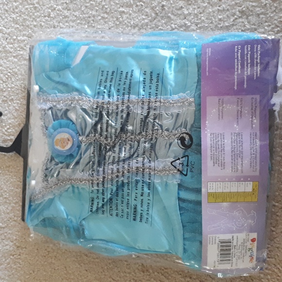 Disney Princess / Halloween costume/ Cinderella - Picture 2 of 4